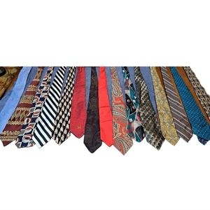 100%‎ Silk Mens Necktie Tie Lot Of 15. Michael Kors Tommy Hilfigure many others